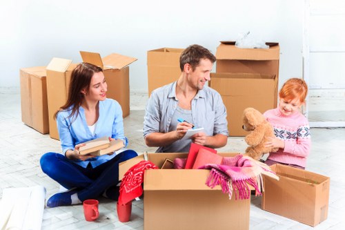 Professional packing service for a Bankside home move