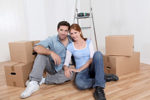 Load-based and cubic-yard quote options for a Bankside move