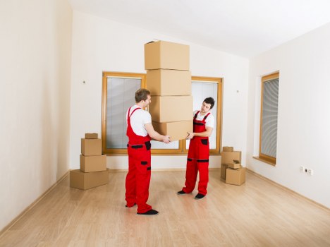 Commercial moving truck service for Bankside offices and businesses